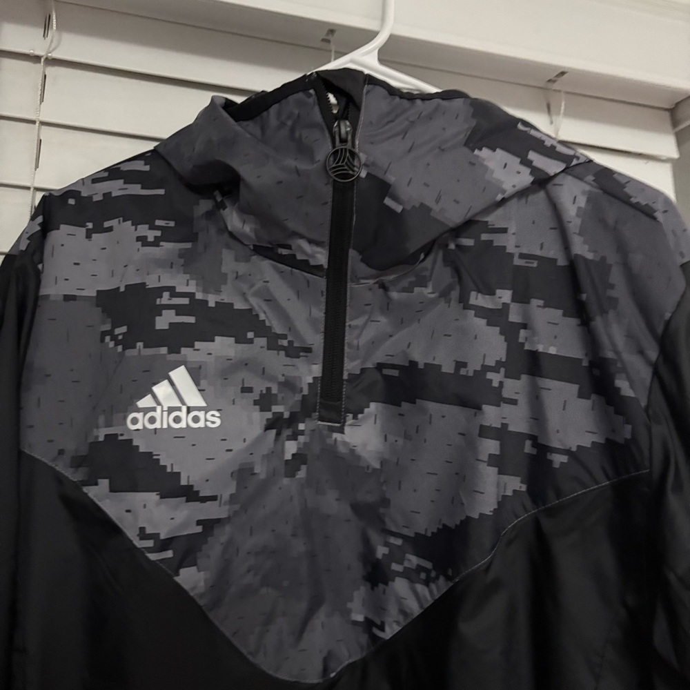 Adidas Black and Gray Camo Windbreaker NWT Size medium - Picture 5 of 16